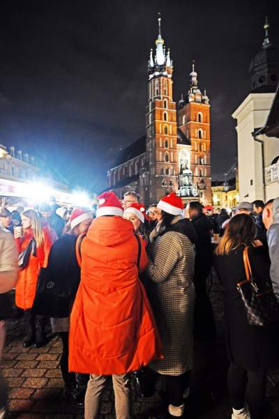 Ruszył Jarmark Bożonarodzeniowy w Krakowie. Najlepszy w Europie? - zdjęcie 42