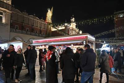 Ruszył Jarmark Bożonarodzeniowy w Krakowie. Najlepszy w Europie? - zdjęcie 28