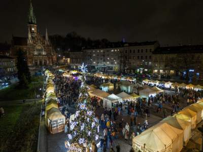 Kraków już w Bożonarodzeniowym klimacie. Jest pięknie! - zdjęcie 12