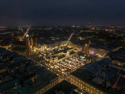 Kraków już w Bożonarodzeniowym klimacie. Jest pięknie! - zdjęcie 2