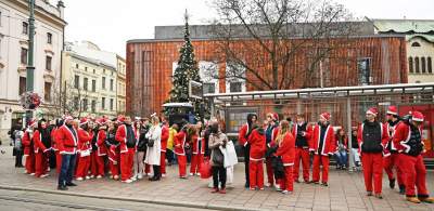 Szturm Mikołajów, wyjątkowy świąteczny tramwaj MPK w Krakowie - zdjęcie 7