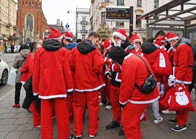 Szturm Mikołajów, wyjątkowy świąteczny tramwaj MPK w Krakowie - zdjęcie 10