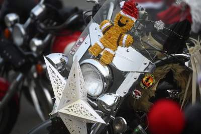 Motomikołaje dały pozytywnego czadu, wielka parada w Krakowie - zdjęcie 13