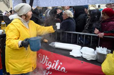 Jan Kościuszko znów nakarmił tysiące potrzebujących osób. Wielki dar serca - zdjęcie 15