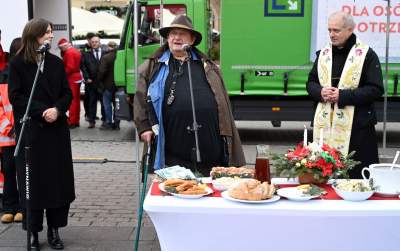 Jan Kościuszko znów nakarmił tysiące potrzebujących osób. Wielki dar serca - zdjęcie 3