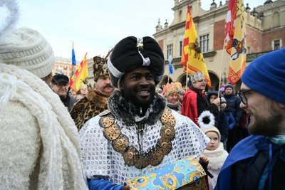 Tłumy w krakowskim Orszaku Trzech Króli, nowa tradycja się przyjęła - zdjęcie 20