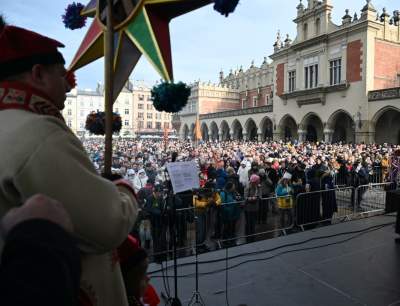Tłumy w krakowskim Orszaku Trzech Króli, nowa tradycja się przyjęła - zdjęcie 1