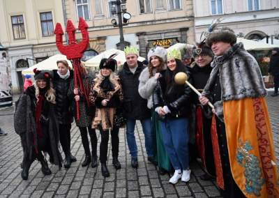Tłumy w krakowskim Orszaku Trzech Króli, nowa tradycja się przyjęła - zdjęcie 19