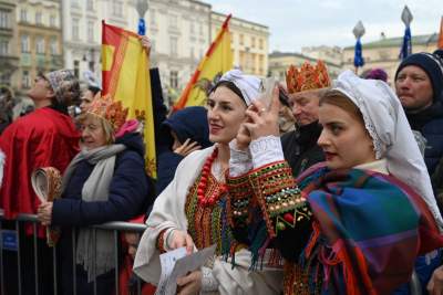 Tłumy w krakowskim Orszaku Trzech Króli, nowa tradycja się przyjęła - zdjęcie 8