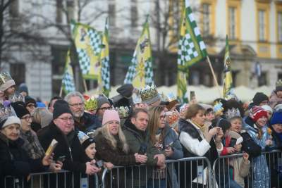 Tłumy w krakowskim Orszaku Trzech Króli, nowa tradycja się przyjęła - zdjęcie 23