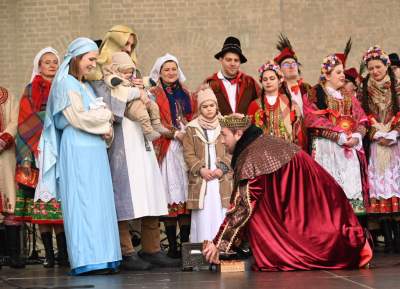 Tłumy w krakowskim Orszaku Trzech Króli, nowa tradycja się przyjęła - zdjęcie 11