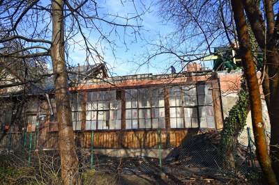 Modrzejówka nie popadnie w ruinę, Arcybractwo zaczęło remont zabytku - zdjęcie 4