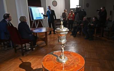 Niesamowity dar dla Zamku Królewskiego na Wawelu, dzieło złotnika z Gdańska - zdjęcie 10