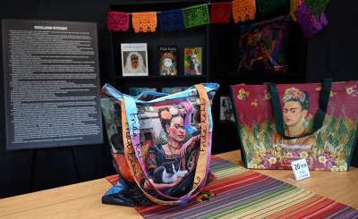 Frida Kahlo w Krakowie,  działająca na zmysły kapitalna wystawa - zdjęcie 1