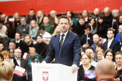 Rafał Trzaskowski w Krakowie. "Cała Polska naprzód!" - zdjęcie 13