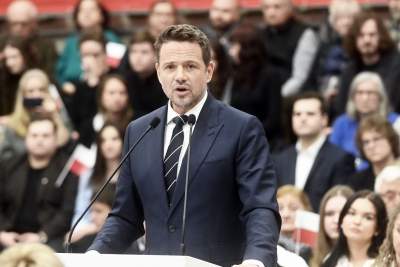 Rafał Trzaskowski w Krakowie. "Cała Polska naprzód!" - zdjęcie 19