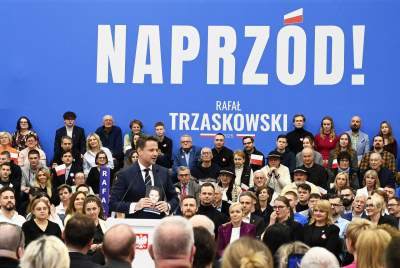 Rafał Trzaskowski w Krakowie. "Cała Polska naprzód!" - zdjęcie 11