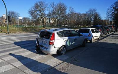 To był wielki karambol na Opolskiej, kierowca tira zasłabł... - zdjęcie 18