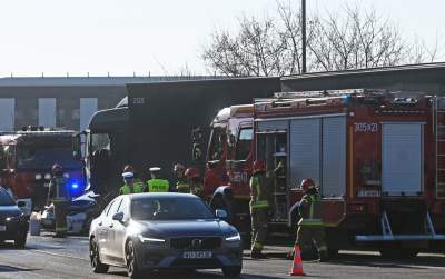 To był wielki karambol na Opolskiej, kierowca tira zasłabł... - zdjęcie 15