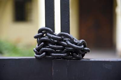 Ochroniarze, łańcuchy, kłódki: spór o synagogę na Kazimierzu - zdjęcie 3