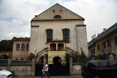Ochroniarze, łańcuchy, kłódki: spór o synagogę na Kazimierzu - zdjęcie 17