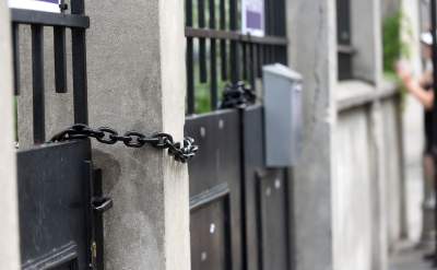 Ochroniarze, łańcuchy, kłódki: spór o synagogę na Kazimierzu - zdjęcie 13