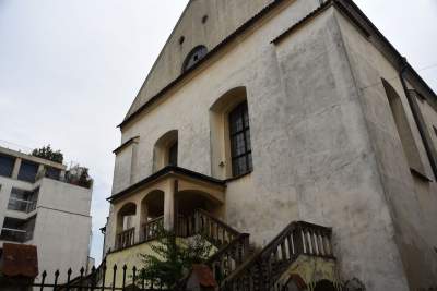 Ochroniarze, łańcuchy, kłódki: spór o synagogę na Kazimierzu - zdjęcie 1