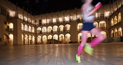 Nocą na Wawelu: niepowtarzalna atmosfera wyjątkowego biegu - zdjęcie 6