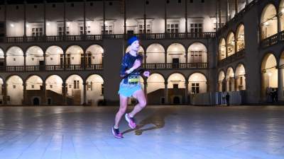 Nocą na Wawelu: niepowtarzalna atmosfera wyjątkowego biegu - zdjęcie 7