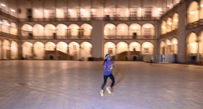 Nocą na Wawelu: niepowtarzalna atmosfera wyjątkowego biegu - zdjęcie 4