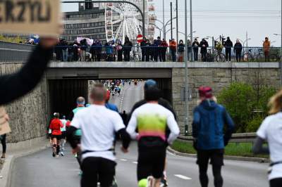 Te nogi poniosły ich do zwycięstwa, wielkie bieganie w Krakowie - zdjęcie 3