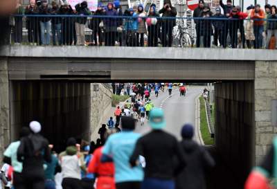 Te nogi poniosły ich do zwycięstwa, wielkie bieganie w Krakowie - zdjęcie 2