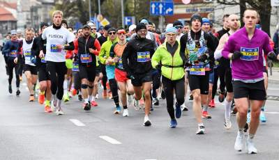 Te nogi poniosły ich do zwycięstwa, wielkie bieganie w Krakowie - zdjęcie 1