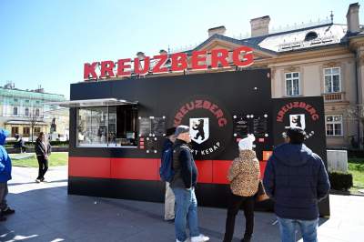Food truck Kreuzberg Kraft Kebap Filipa Chajzera w Krakowie - zdjęcie 3