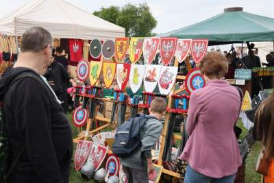 Rewelacyjna zabawa na kopcu Krakusa. Rękawka 2025 - zdjęcie 2