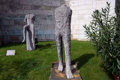 Współczesne rzeźby w ogrodach wawelskich, oryginalna wystawa - zdjęcie 13