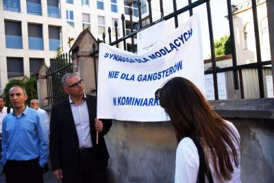 Środa wieczorem przed synagogą Izaaka - zdjęcie 6