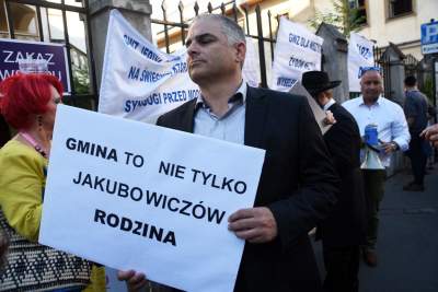 Środa wieczorem przed synagogą Izaaka - zdjęcie 27