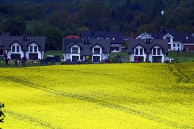 Słynna krzywa droga w Nowej Hucie i majowe klimaty koło Krakowa - zdjęcie 20