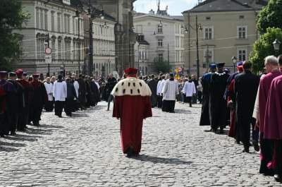 Najstarsza procesja w Polsce, z Wawelu na Skałkę od blisko 800 lat - zdjęcie 12