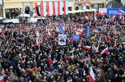 Tłumy na spotkaniu z Trzaskowskim w Krakowie - zdjęcie 31
