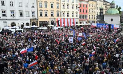 Tłumy na spotkaniu z Trzaskowskim w Krakowie - zdjęcie 28