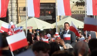 Tłumy na spotkaniu z Trzaskowskim w Krakowie - zdjęcie 21