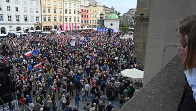 Tłumy na spotkaniu z Trzaskowskim w Krakowie - zdjęcie 29