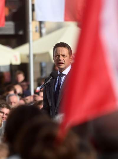 Tłumy na spotkaniu z Trzaskowskim w Krakowie - zdjęcie 18