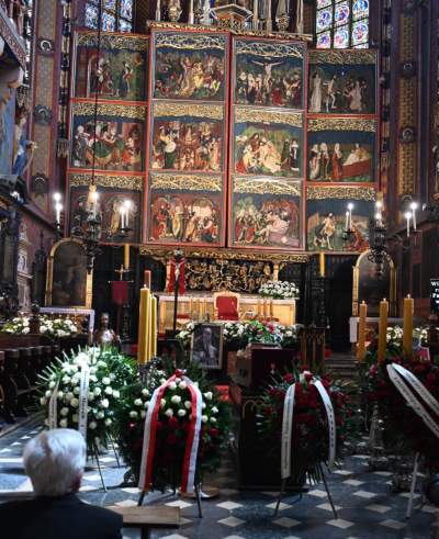 Pogrzeb wyjątkowego artysty. Był legendą krakowskiego folkloru - zdjęcie 11