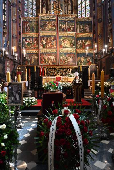 Pogrzeb wyjątkowego artysty. Był legendą krakowskiego folkloru - zdjęcie 1