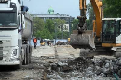 Na Moście Grunwaldzkim prace wre, na razie zgodnie z planem - zdjęcie 34