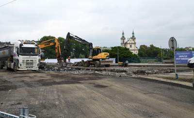 Na Moście Grunwaldzkim prace wre, na razie zgodnie z planem - zdjęcie 24
