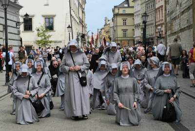 Boże Ciało w Krakowie 2025, tradycja ma się bardzo dobrze - zdjęcie 5